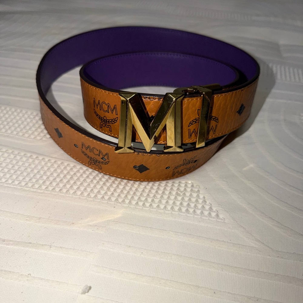 MCM Cognac Leather Belt with Purple Lining and Gold 'M' Buckle